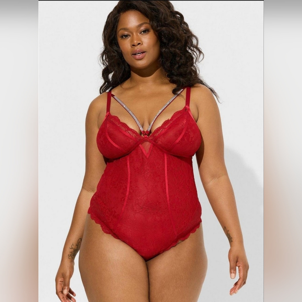NWT Torrid Red Lace Bodysuit
